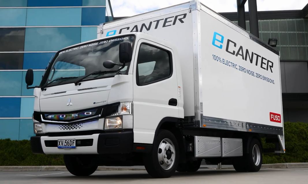EXCLUSIVE VIDEO: Fuso eCanter test drive | News