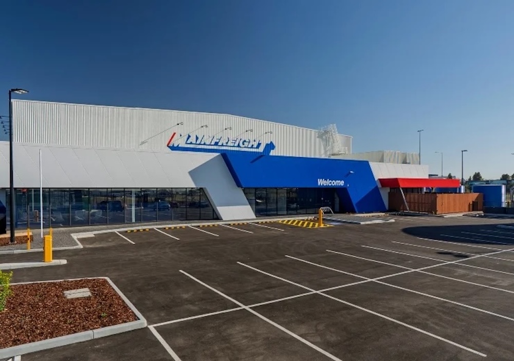 Mainfreight officially opens Australian air and perishables facility